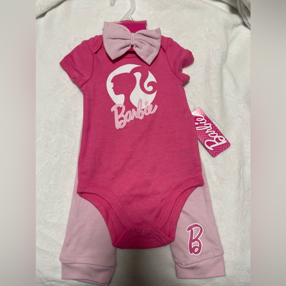Brand New Baby Girl 6-9 Months Pink Barbie Outfit 3 pc